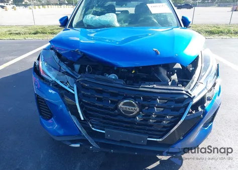 2021 Nissan Kicks Sv Xtronic Cvt из США, поврежденный, VIN 3N1CP5CV1ML483426